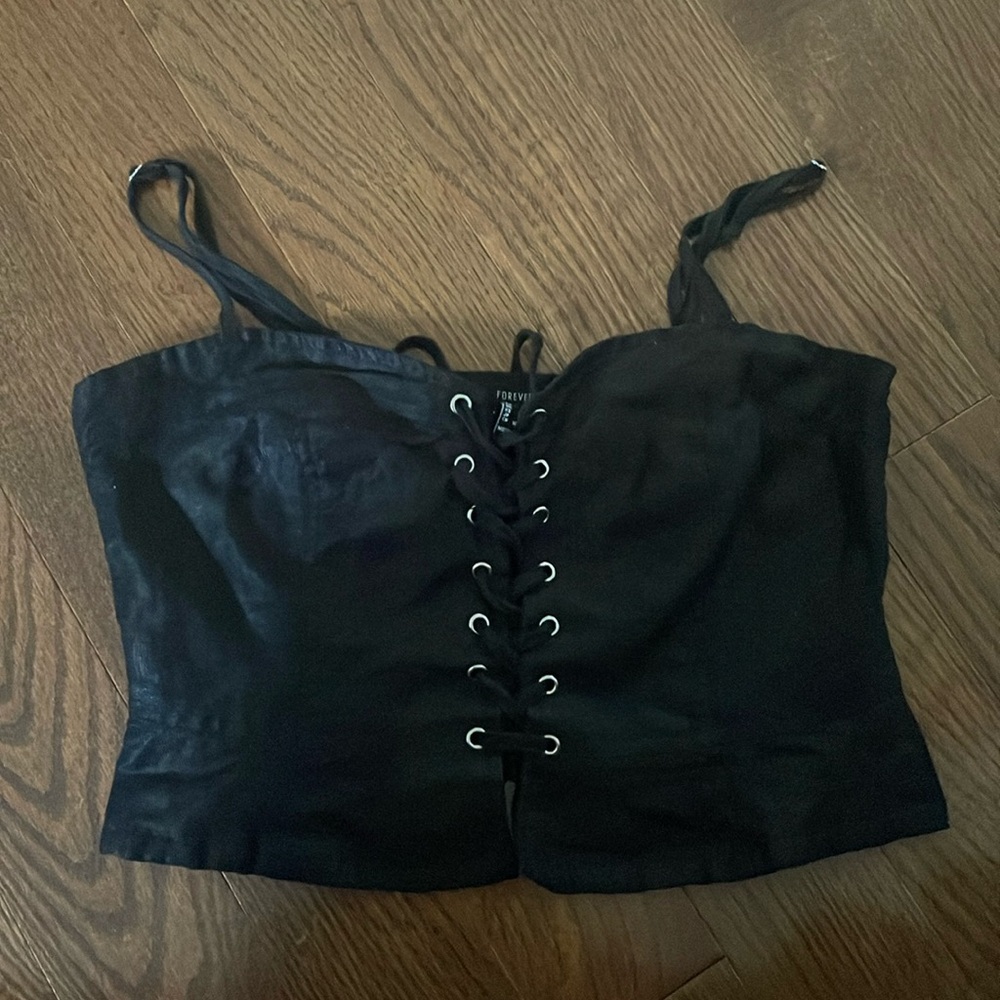 Forever 21 cropped going out top